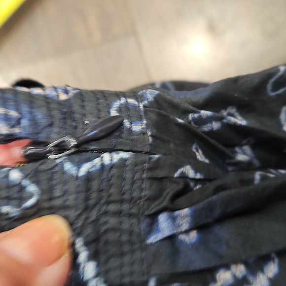 Ulla Johnson Black and Blue Patterned Shorts - Picture 8 of 10